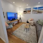 Casa De Nuna- Calefaccion, Naturaleza, Netflix Ferienhaus Cabana de Bergantiños